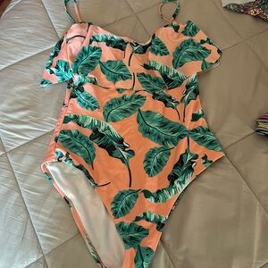 Cupshe One Piece Tropical Swimsuit Size w